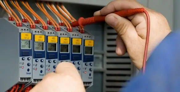 electrical contractors performing professional electrical system testing and configuration in Baton Rouge, LA